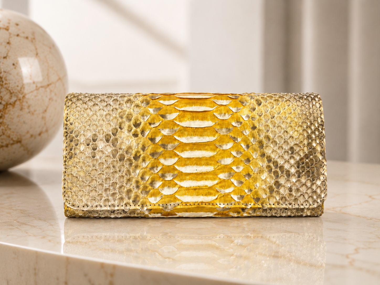 Premium gold wallet