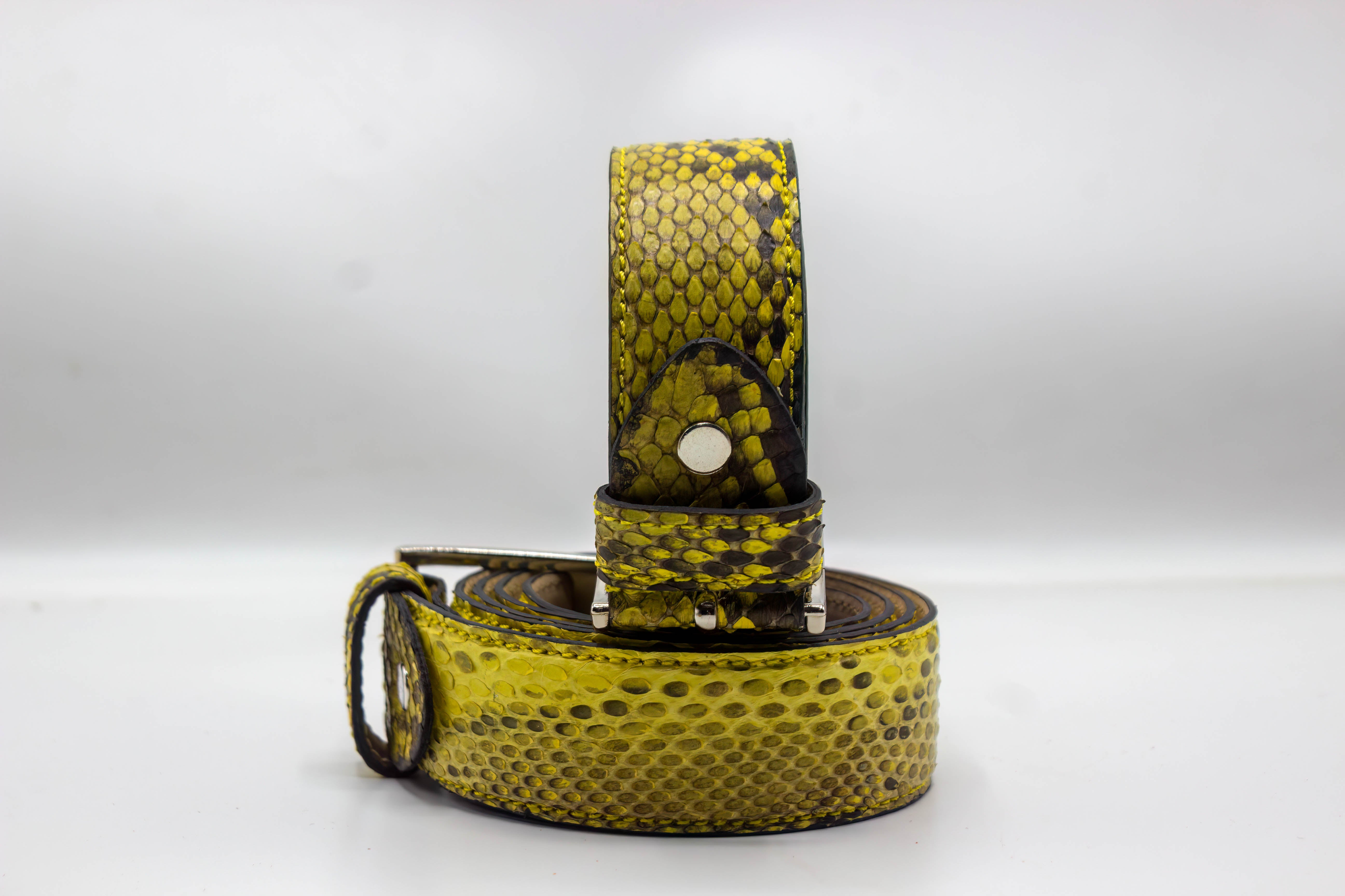 SNAKE SKIN BELT
