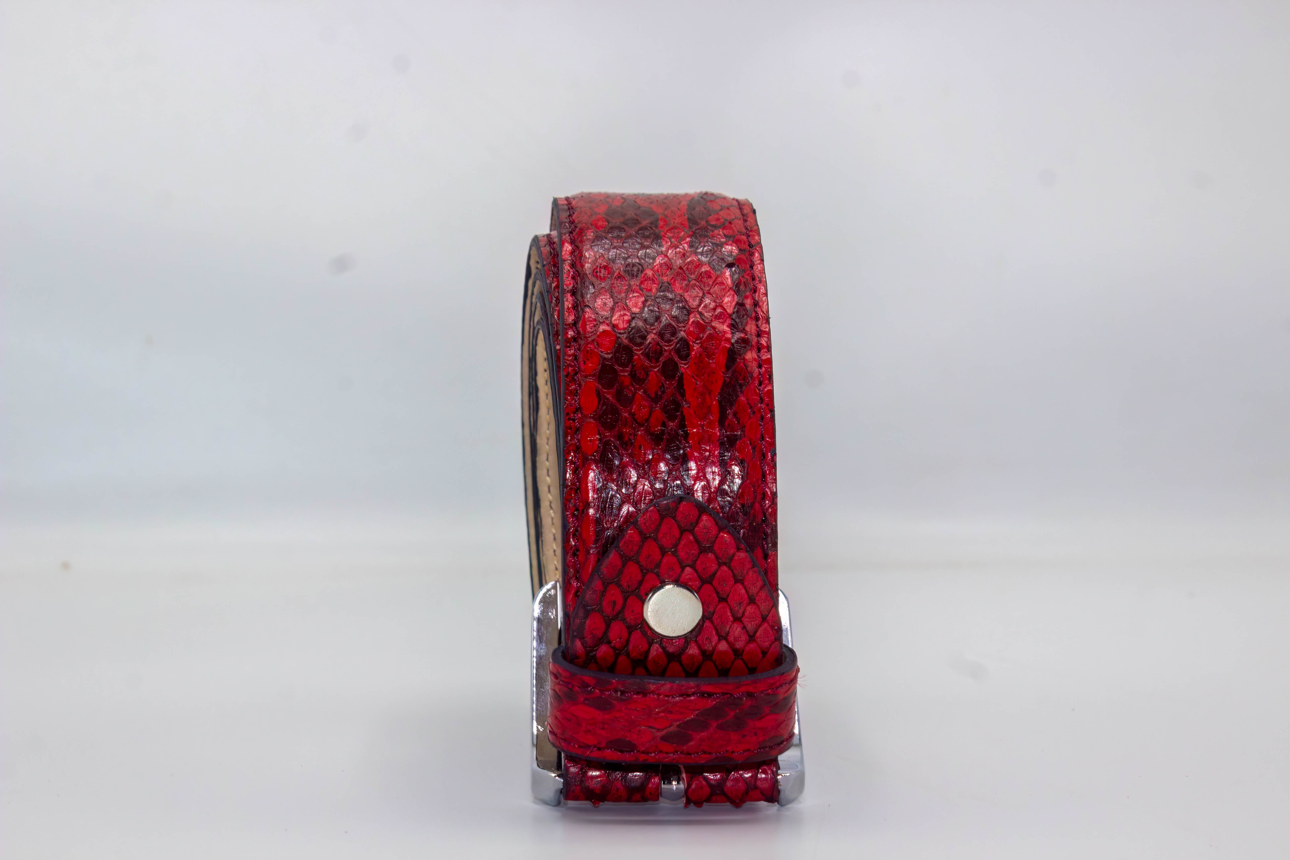 RED SNAKE SKIN BELT