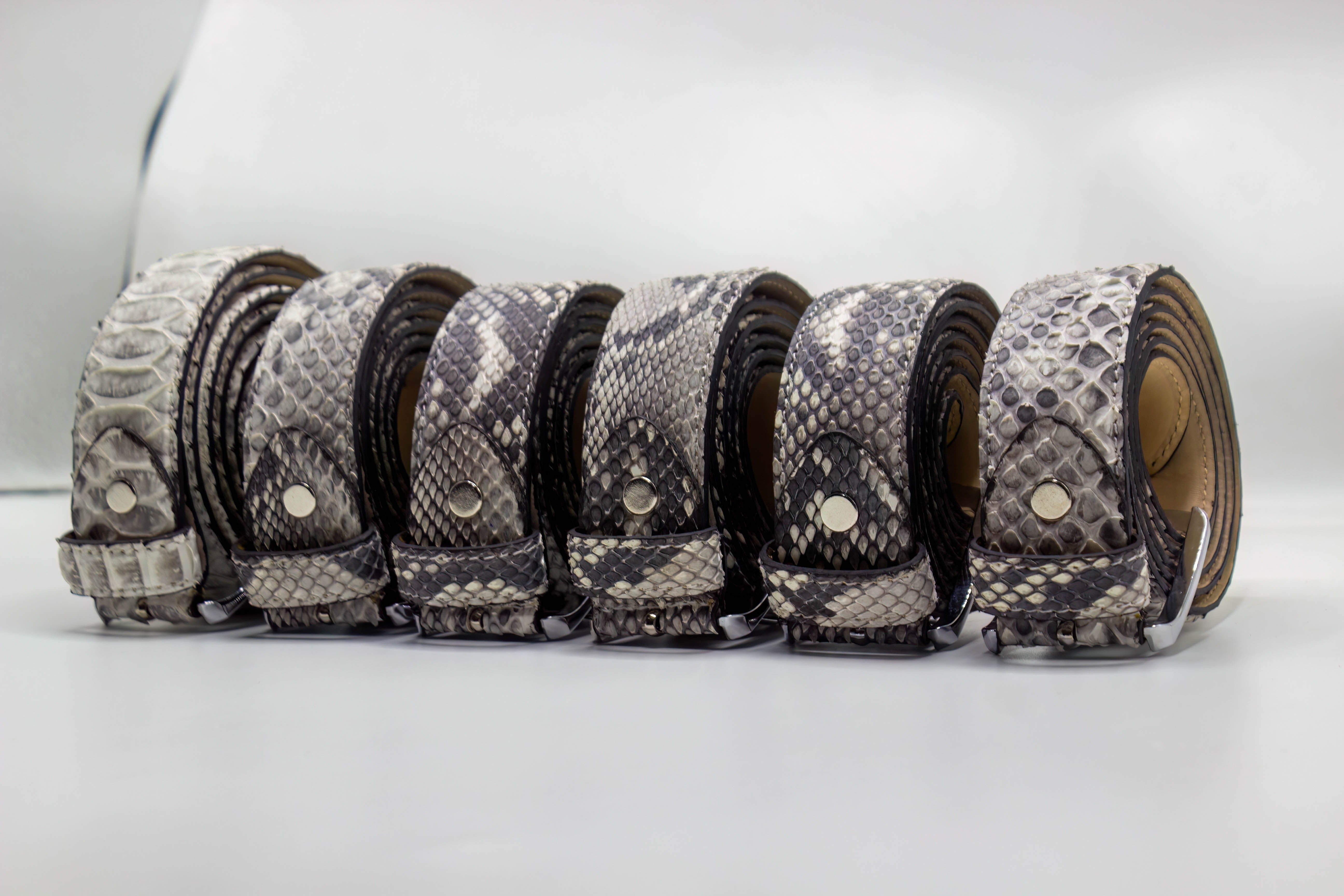 SNAKE SKIN BELT