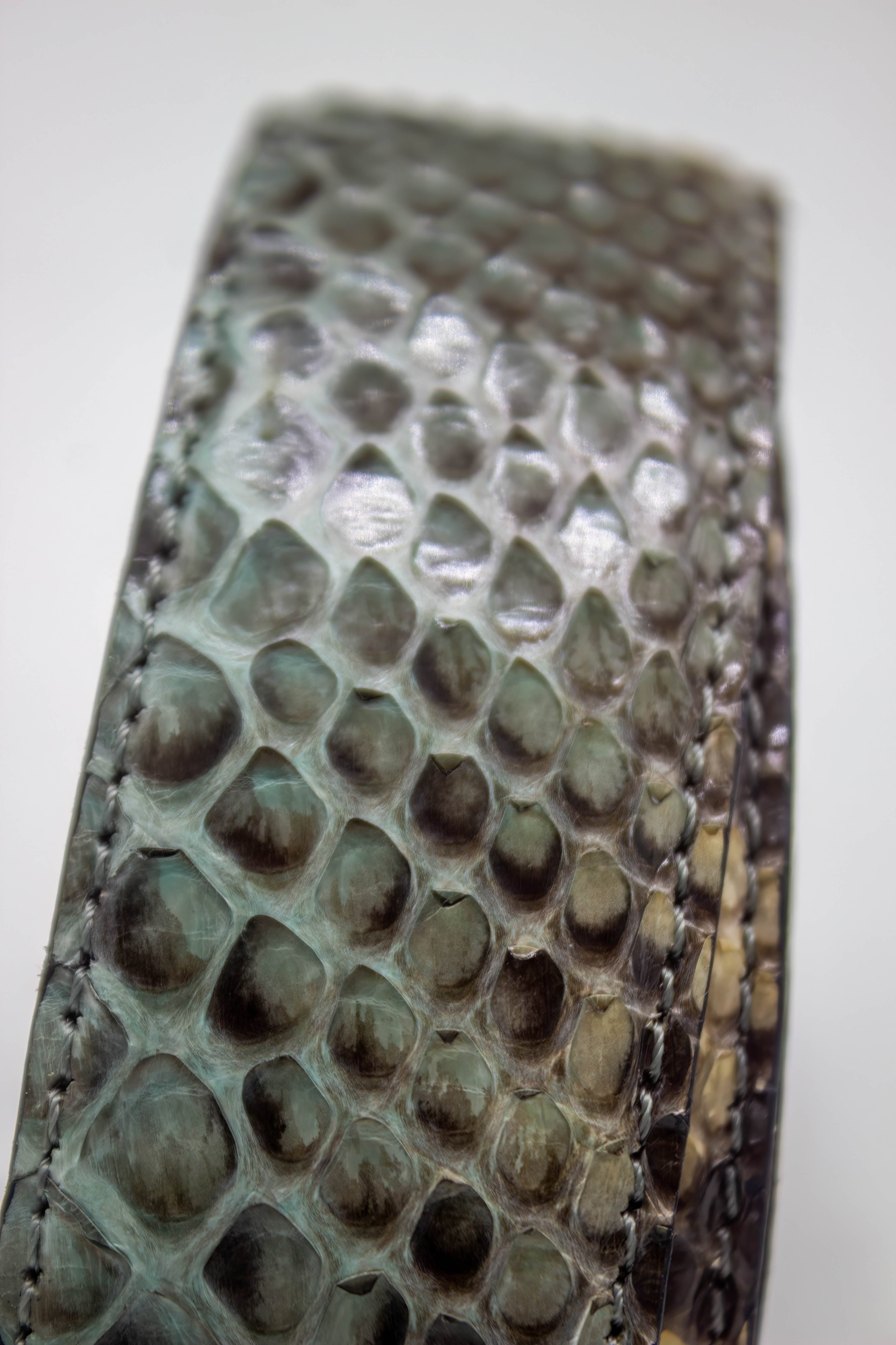 SNAKE SKIN BELT