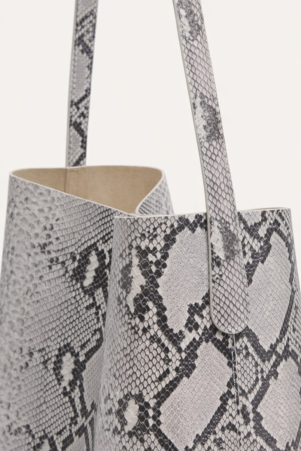RIVIERA PYTHON TOTE