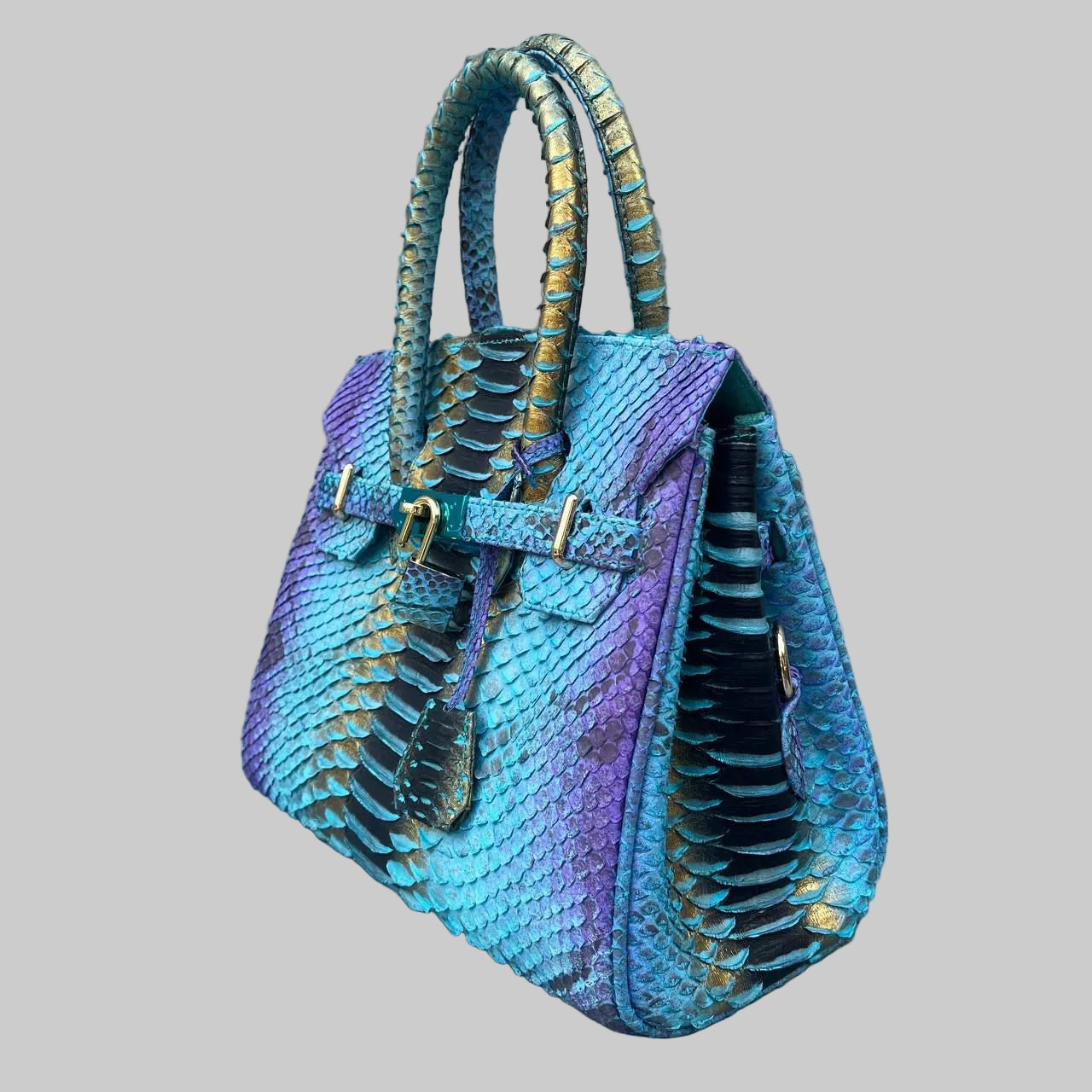 AURORA PYTHON