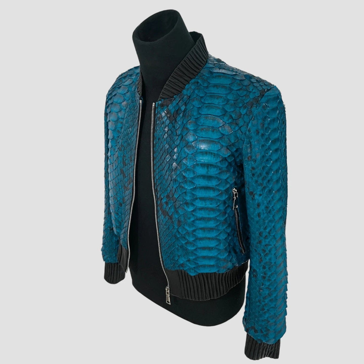 blaue Pythonlederjacke
