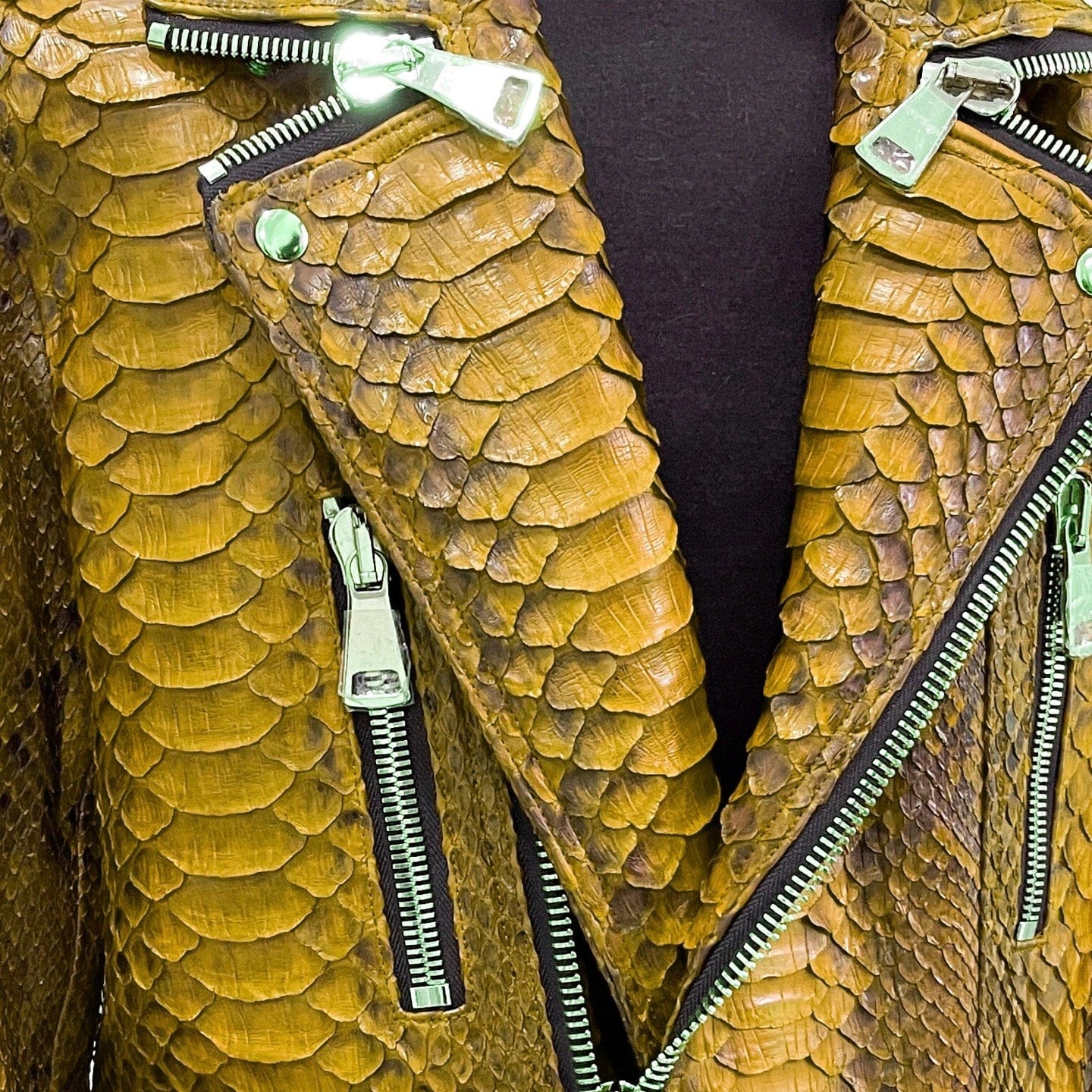 GOLDEN DRAGON