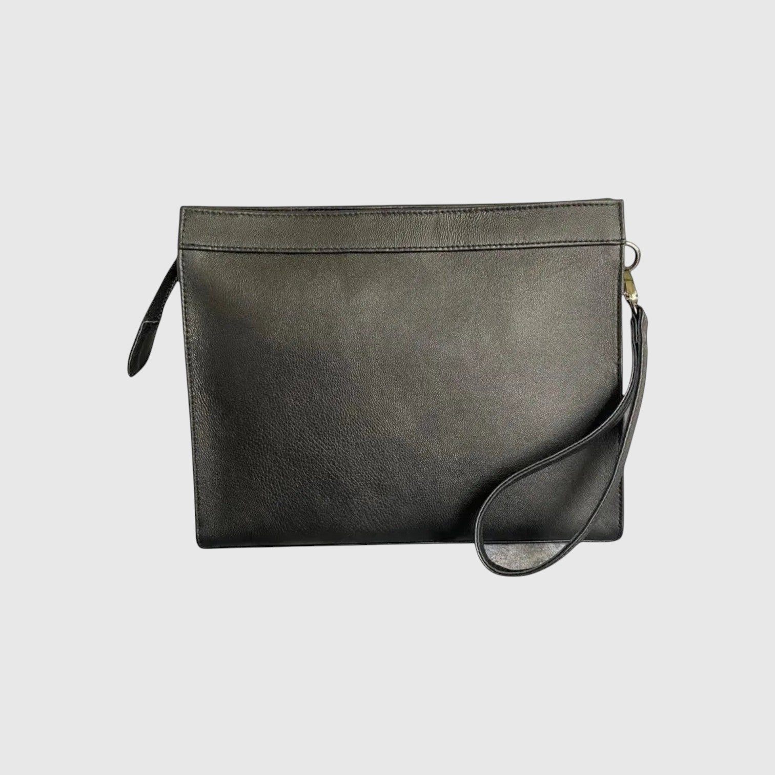 Pochette Leather craftman en cuir noir avec dragonne amovible et détail central en galuchat