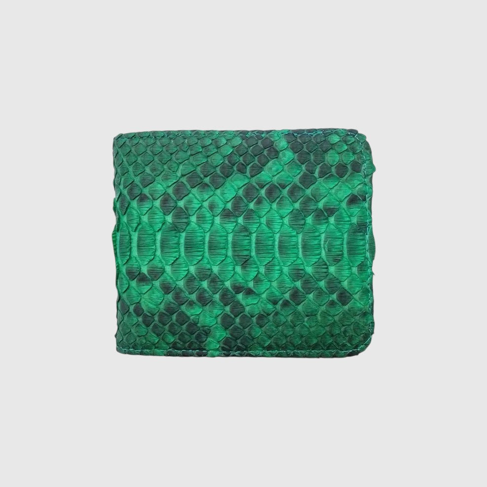 Portefeuille Leather craftman en cuir de python vert avec texture écailles naturelle et coutures précises