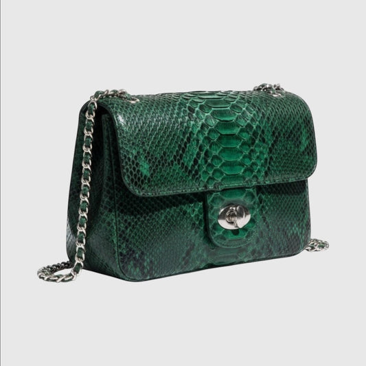 Sac à bandoulière Leather craftman en cuir véritable vert émeraude avec texture python et chaîne métallique argentée
