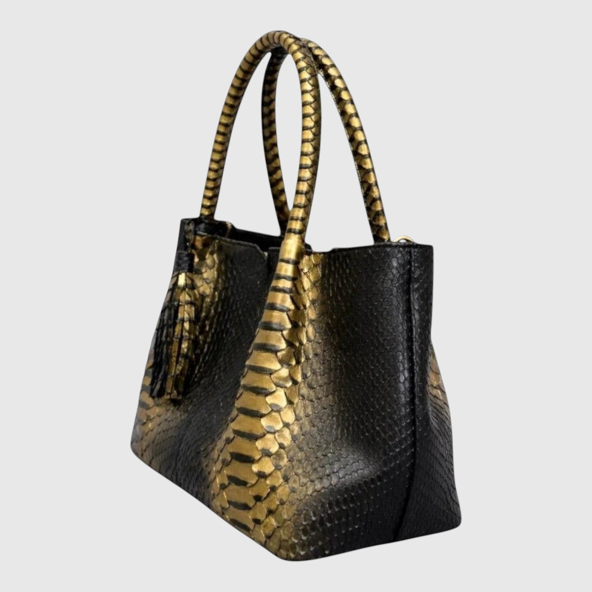 Sac à main Leather craftman en cuir de python noir et doré avec poignées structurées et détail central métallique