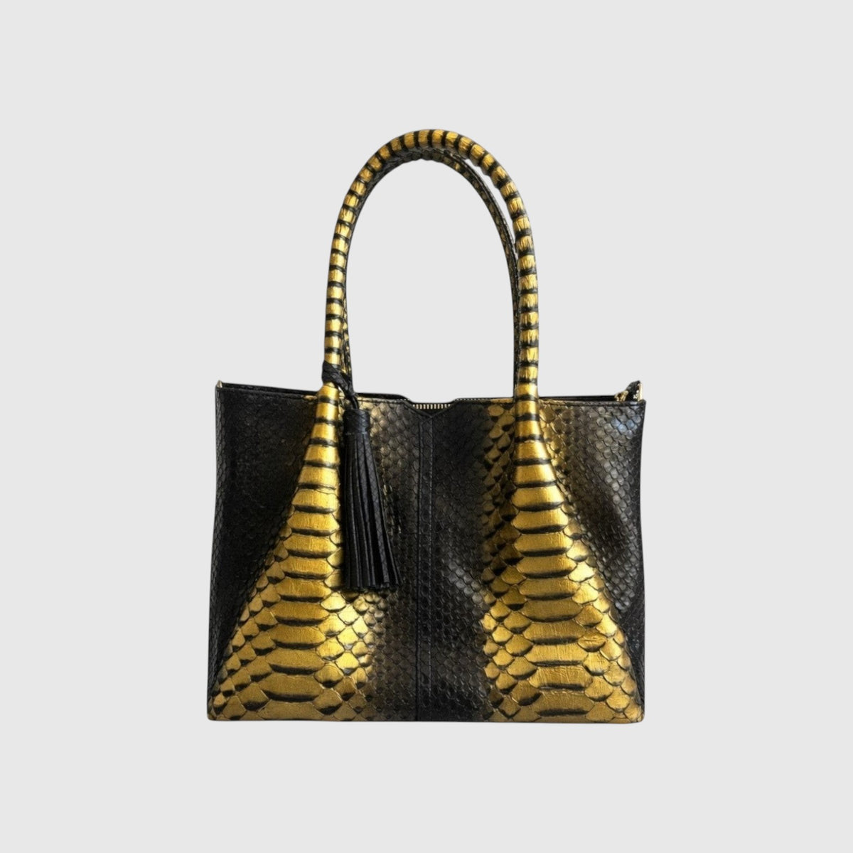 Sac à main Leather craftman en cuir de python noir et doré avec poignées structurées et détail à pompon